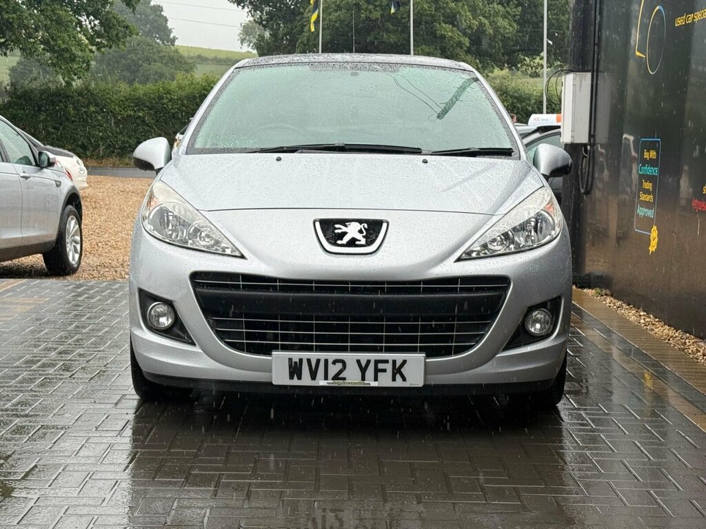 Peugeot 207 Active White #8