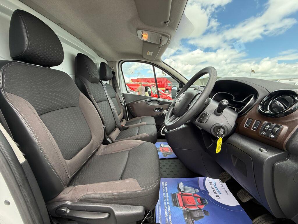 Fiat Talento White #11