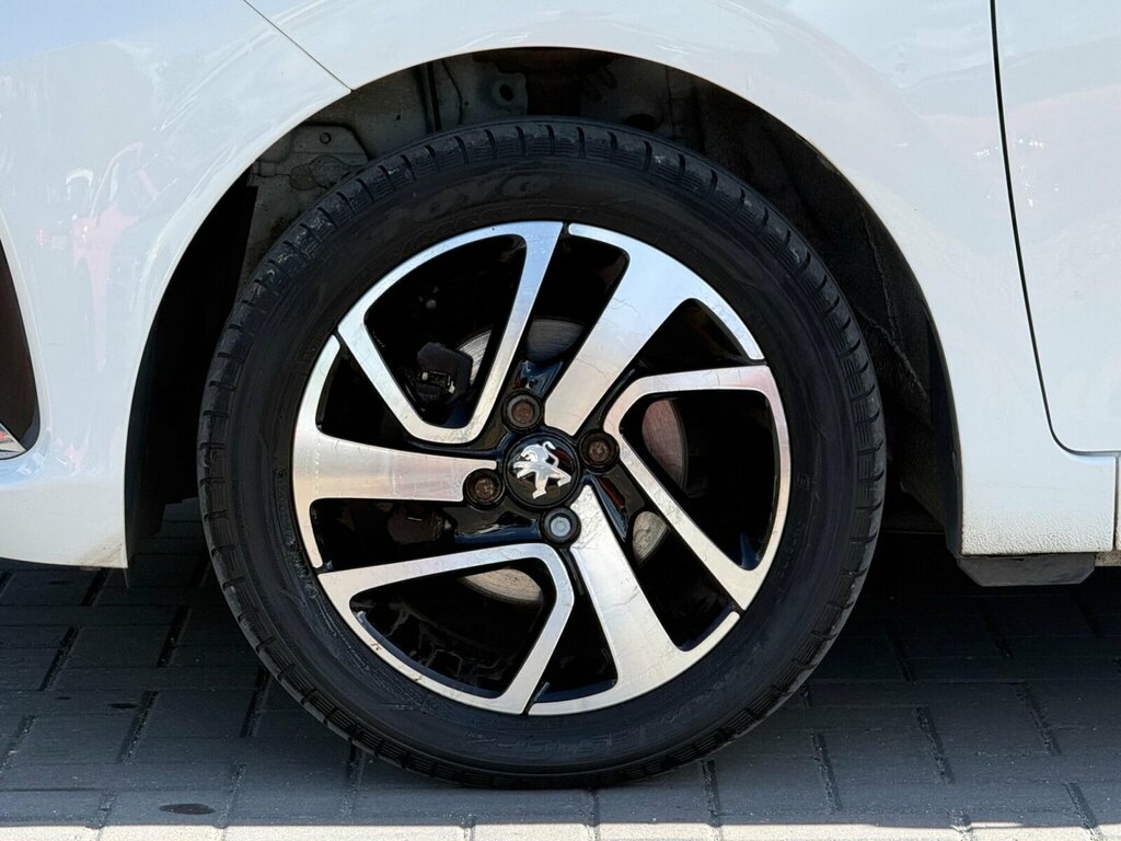 Peugeot 108 1.0 Active 68 Bhp White #12