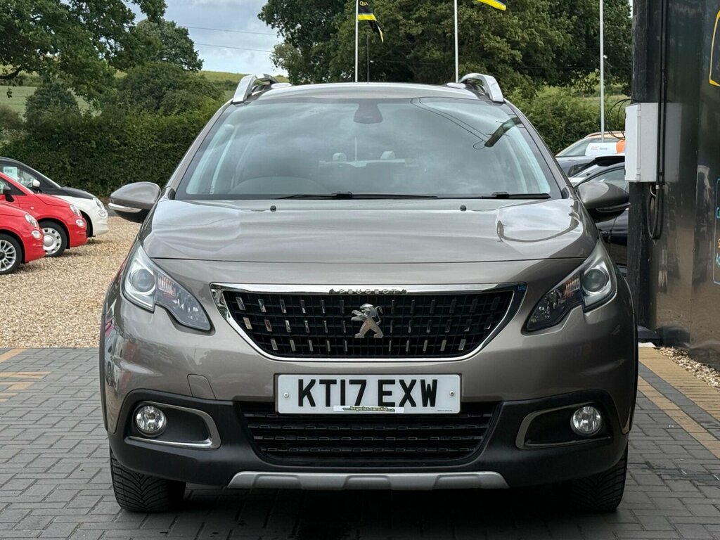 Peugeot 2008 White #8