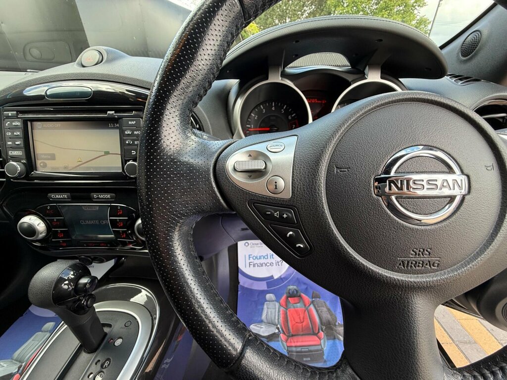 Nissan Juke Red #23