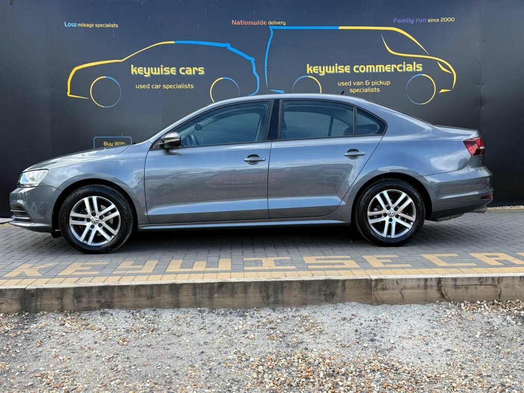Volkswagen Jetta 1.4 Tsi Bluemotion Tech Se Dsg Euro 6 Ss Grey #2