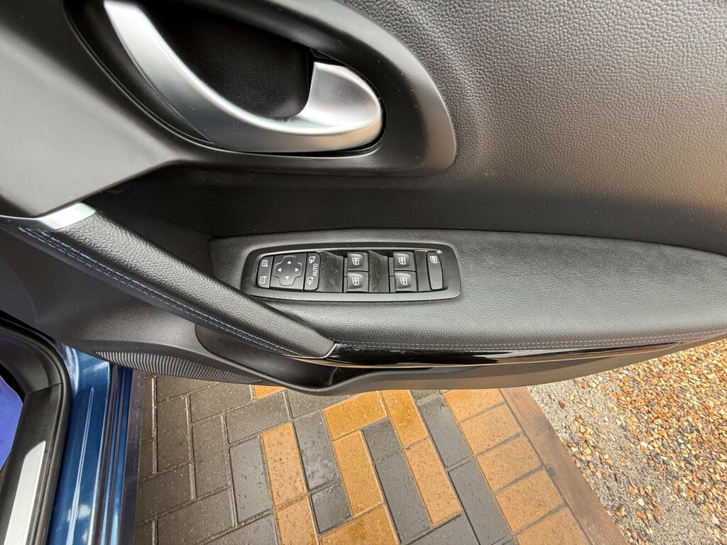 Renault Kadjar Iconic Grey #31