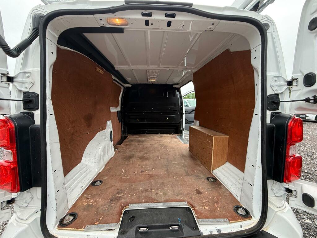 Vauxhall Vivaro 1.6 Combi Cdti 9 Silver #17