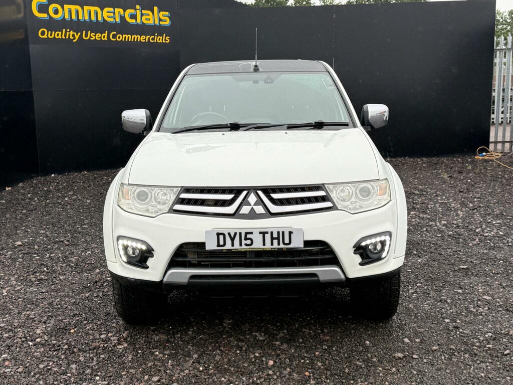 Mitsubishi L200 Van Di Green #9