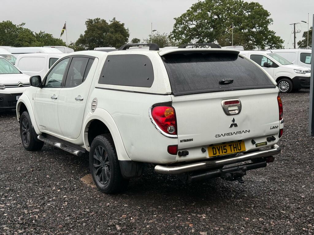 Mitsubishi L200 2.5 Di-d Barbarian Black 4Wd Euro 5 Lb White #4