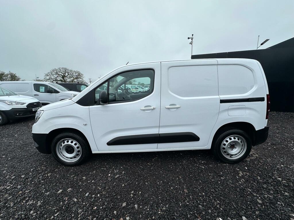 Vauxhall Combo 1.5 Turbo D 2300 Dynamic L1 H1 Euro 6 Ss 5 White #4