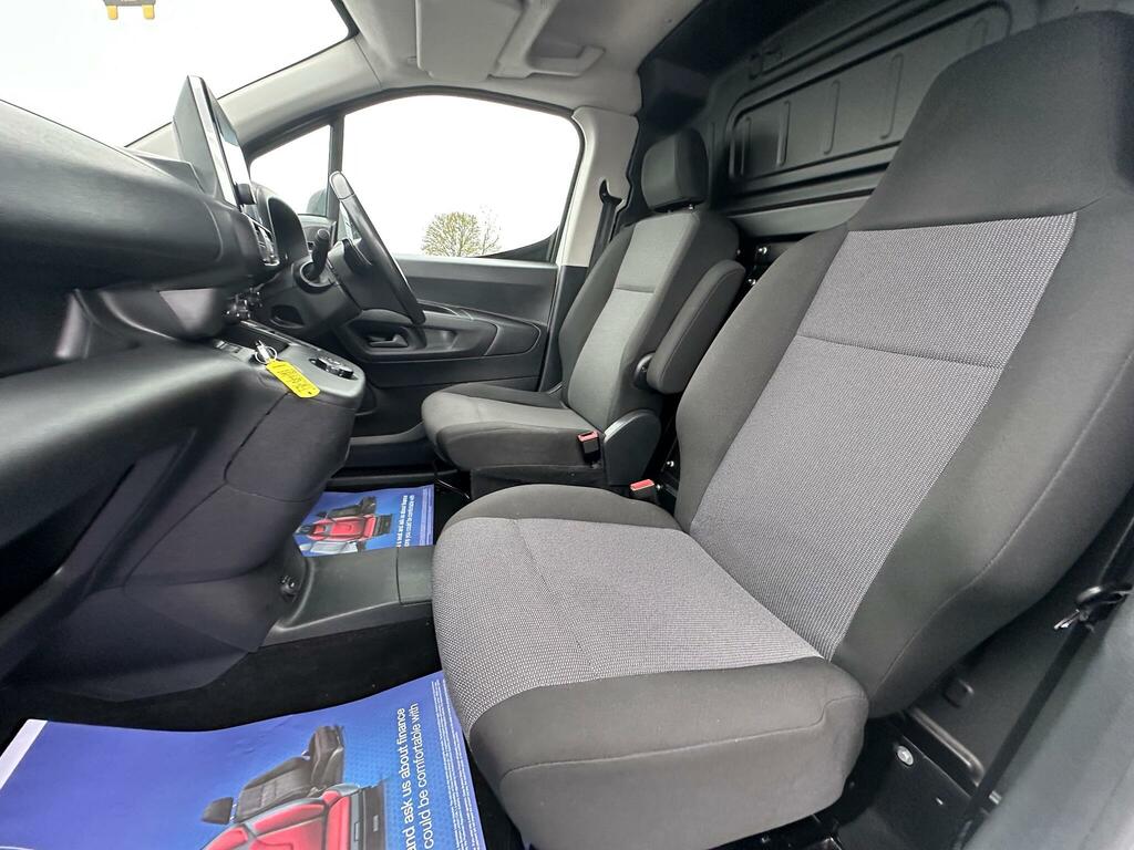 Vauxhall Combo 1.5 Turbo D 2000 Sportive Panel Van Man Grey #18
