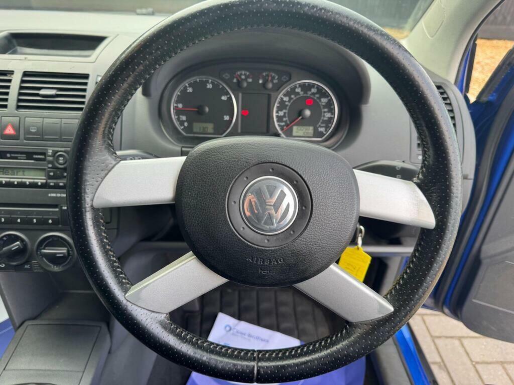 Volkswagen Polo 1.2 E 63 Bhp Black #21