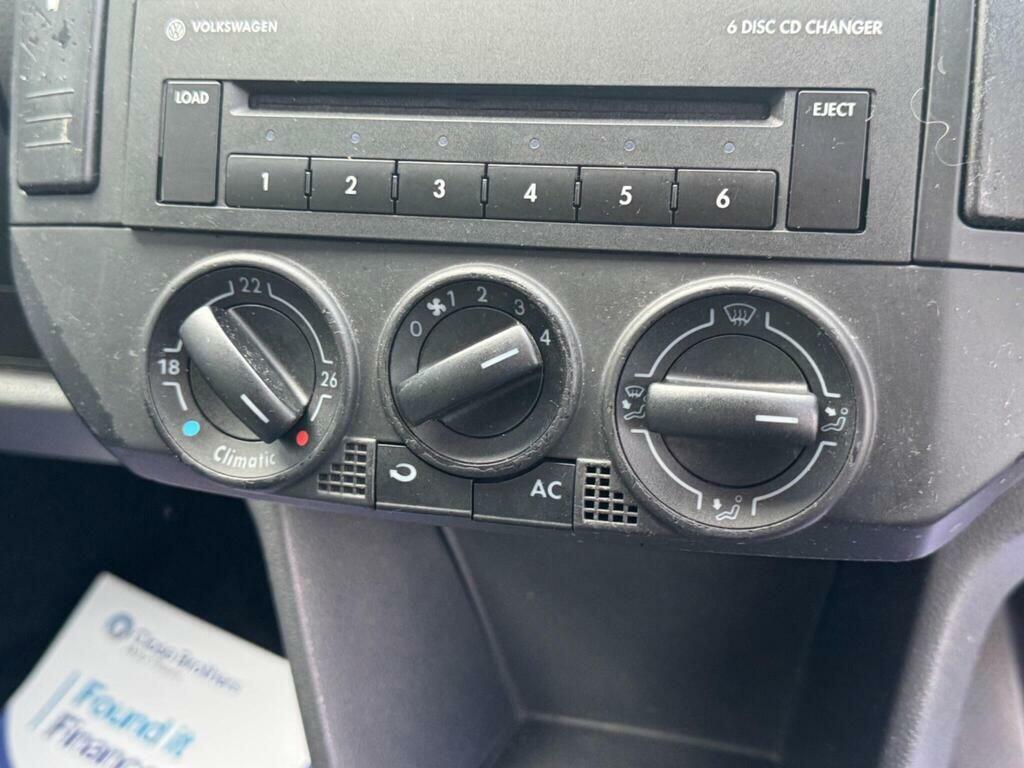 Volkswagen Polo 1.2 E 63 Bhp Black #23