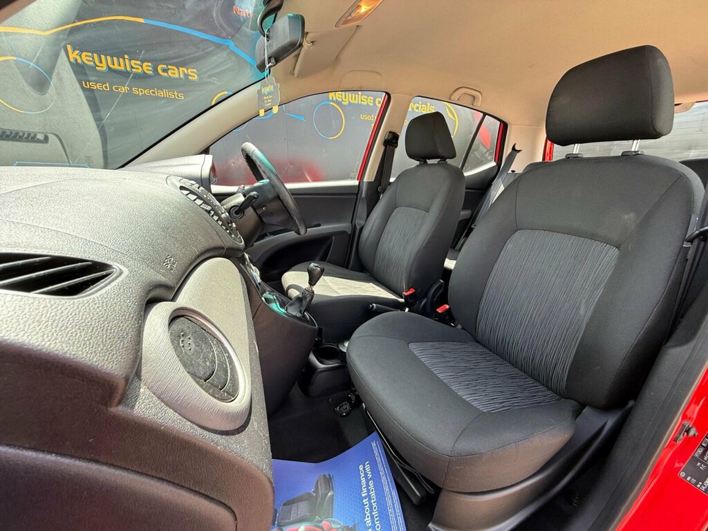 Hyundai I10 1.2 Active - 2013 13 White #17