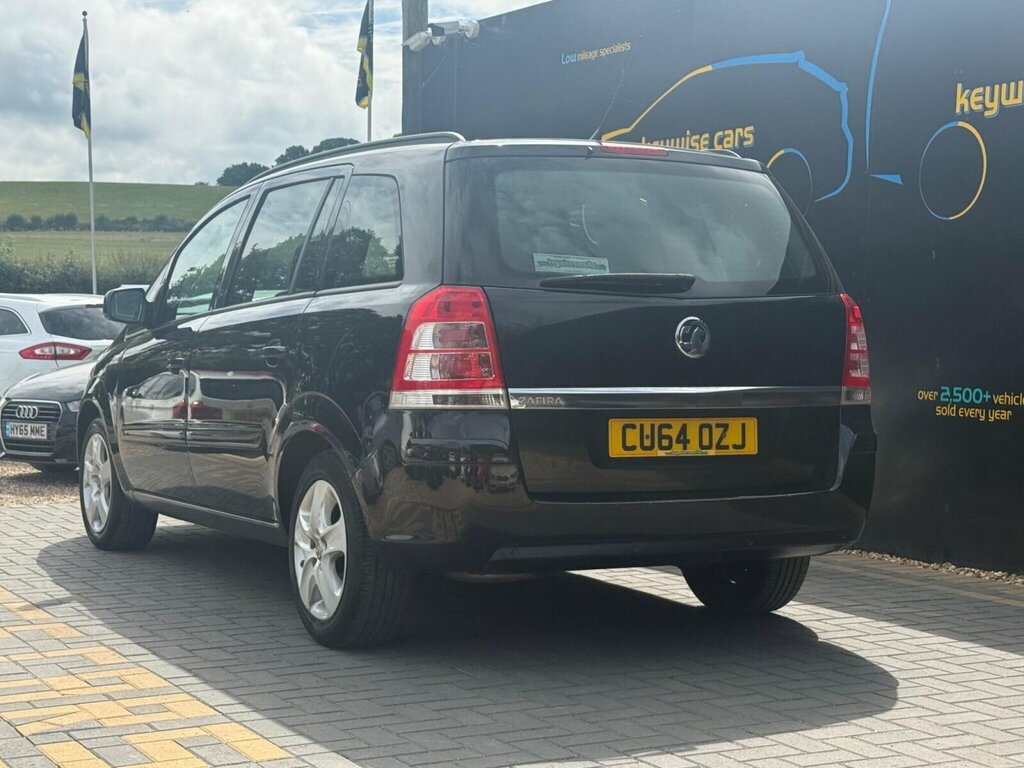 Vauxhall Zafira Tourer 1.8 16V Exclusiv Euro 5 Black #3