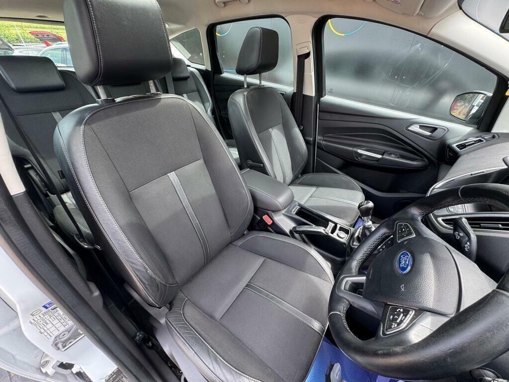 Ford C-Max 2017 1.5 Tdci Titanium Mpv Euro Red #15