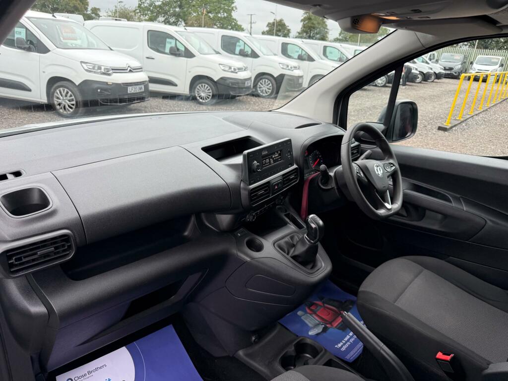 Vauxhall Combo 1.2 Turbo Energy Euro 6 Ss Black #20