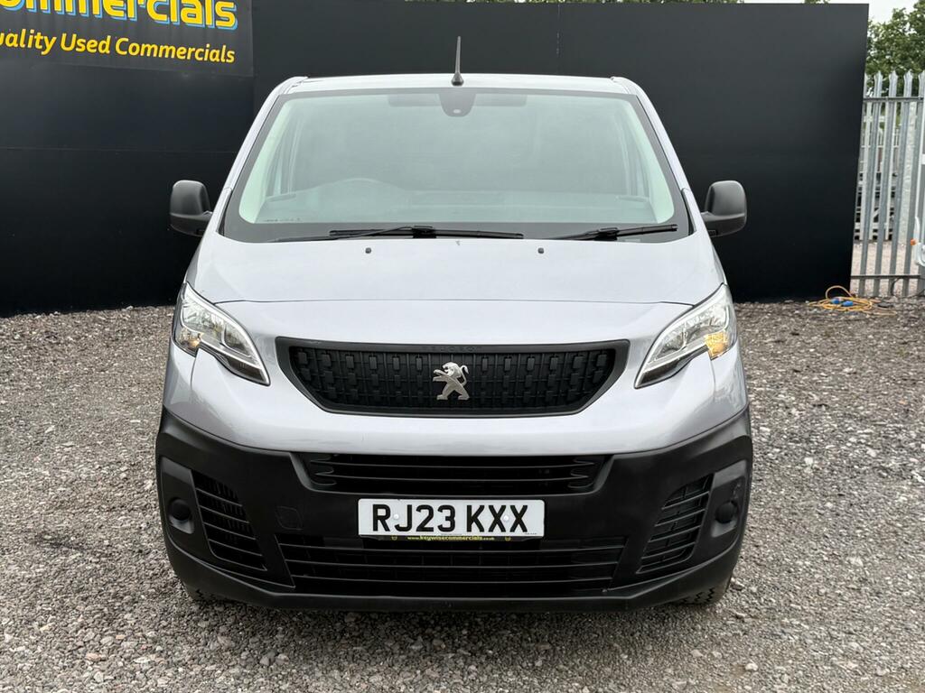 Peugeot Expert Diesel White #9
