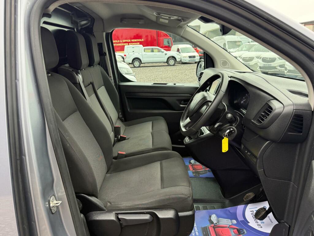 Peugeot Expert Diesel White #10