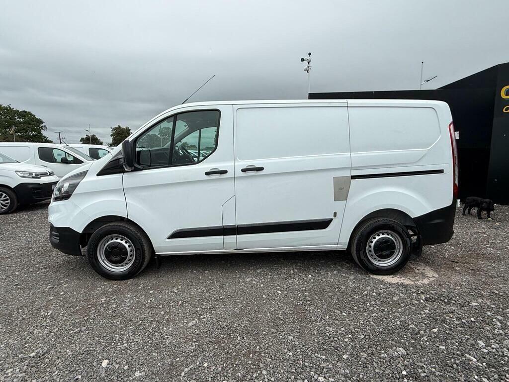 Ford Transit Custom 2.0 300 Ecoblue L1 H1 Euro 6 EY68UVZ White #3