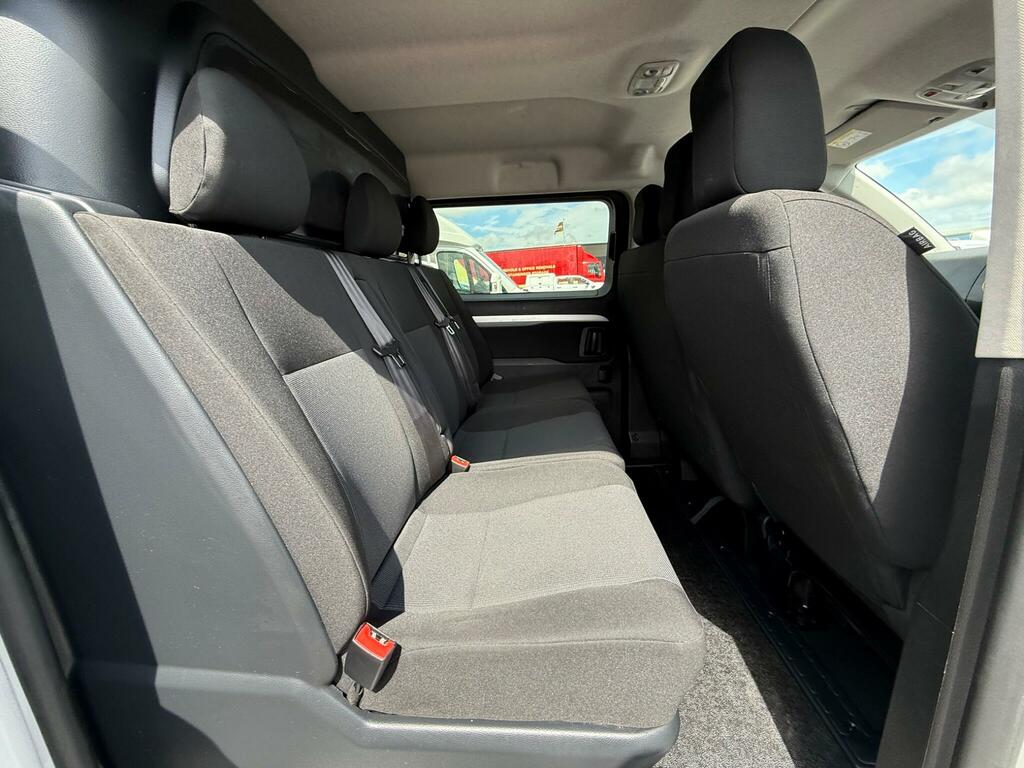 Peugeot Expert Professional Premium White #20