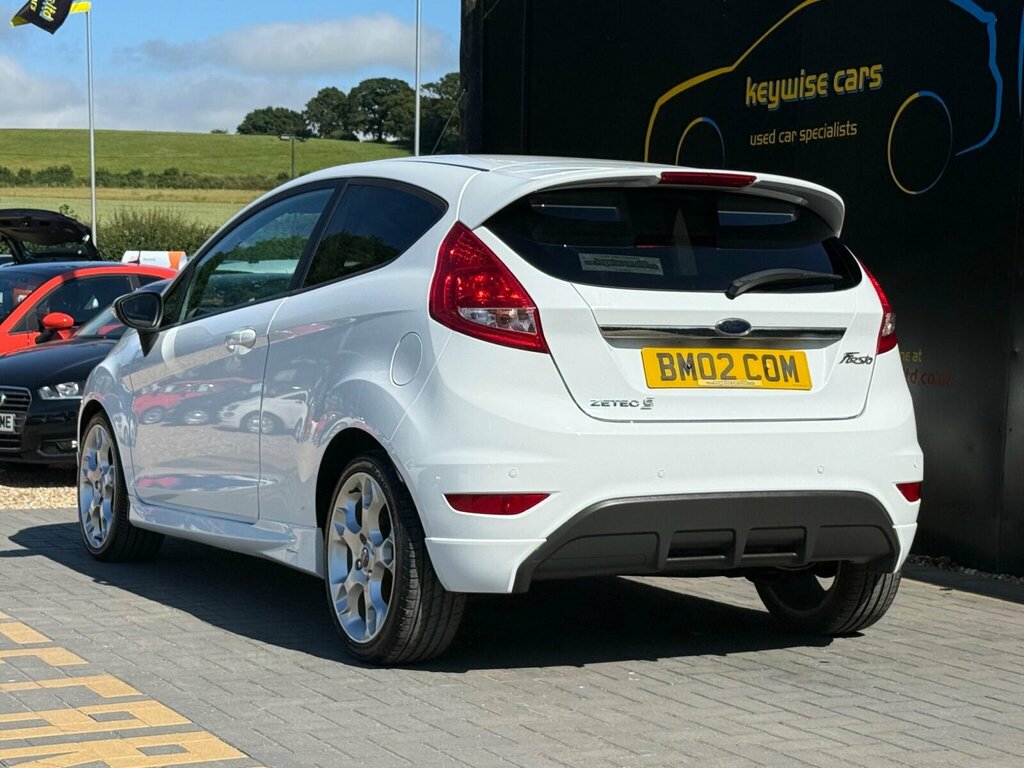 Ford Fiesta 1.6 Zetec S White #3
