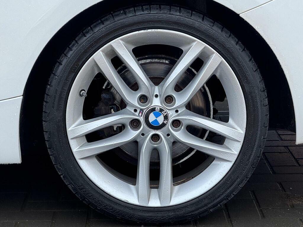 BMW 2 Series 218D Sport White #12