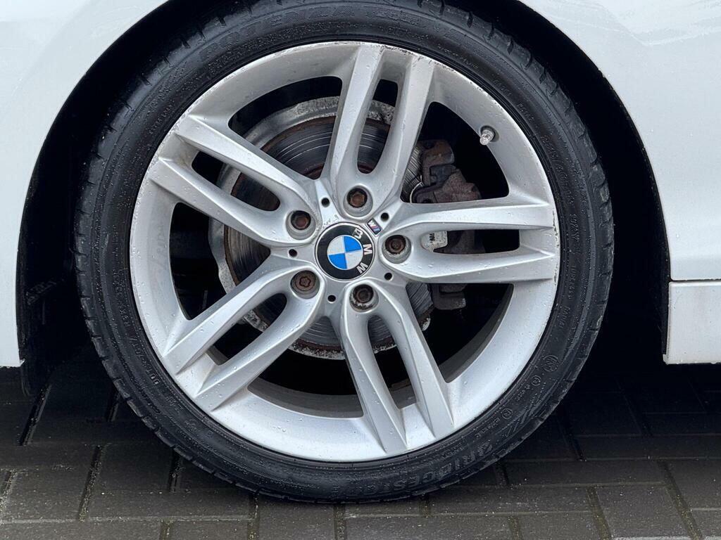 BMW 2 Series 218D Sport White #11