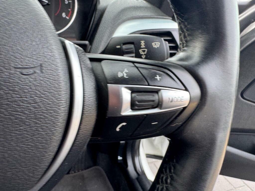 BMW 2 Series 218D Sport White #23