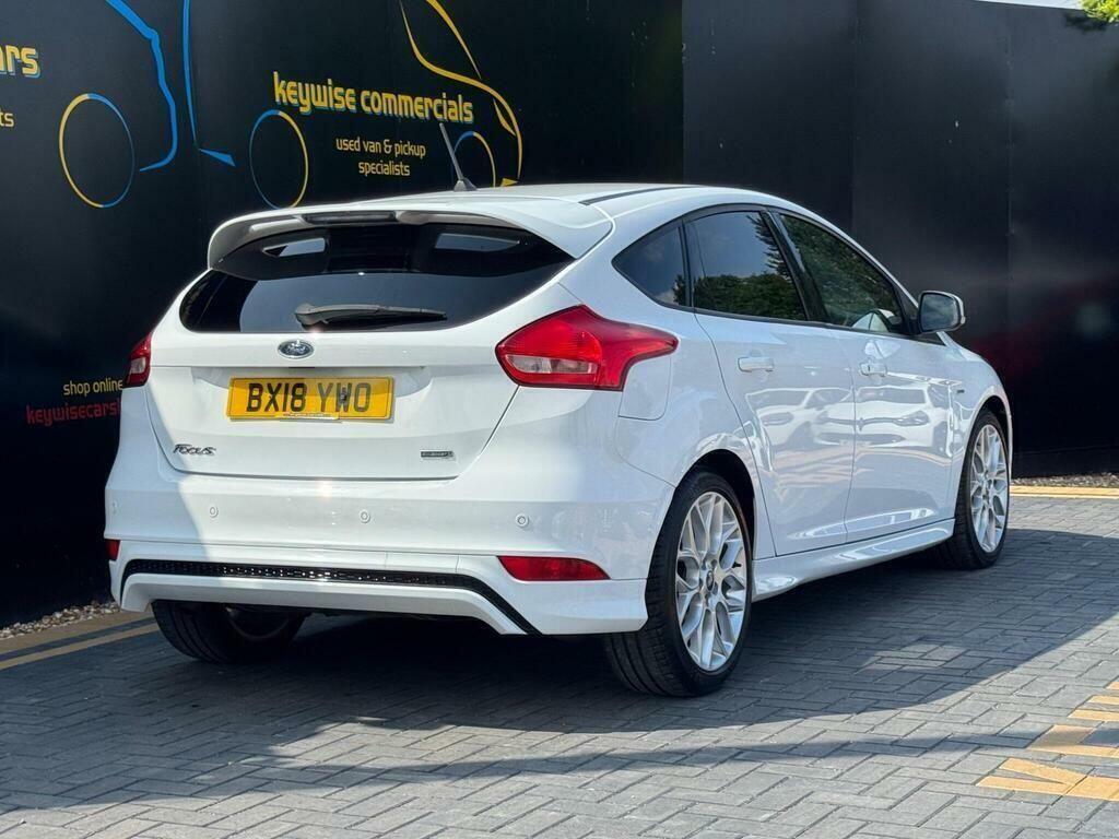 Ford Focus 1.0T Ecoboost St-line Euro 6 Ss White #5
