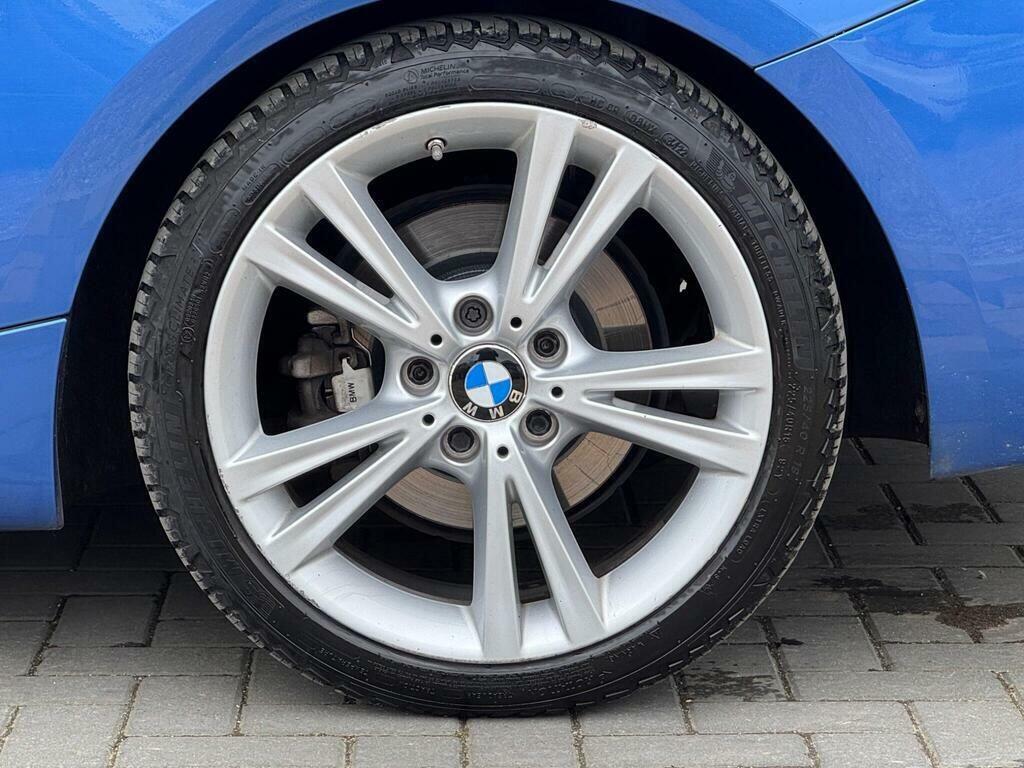 BMW 2 Series 218D Luxury Active Tourer Black #12