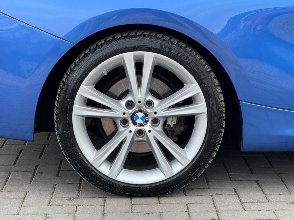 BMW 2 Series 218D Luxury Active Tourer Black #10