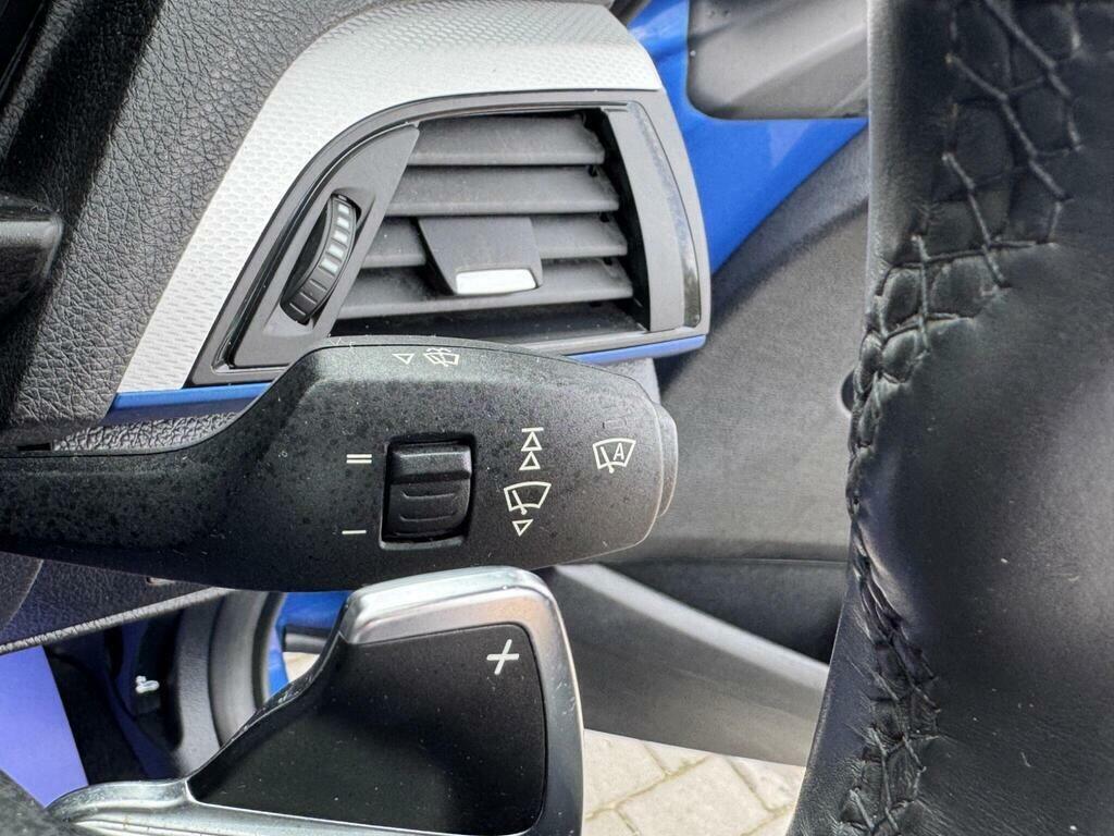BMW 2 Series 218D Luxury Active Tourer Black #24