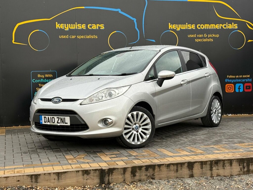 Ford Fiesta 1.4 Titanium Silver