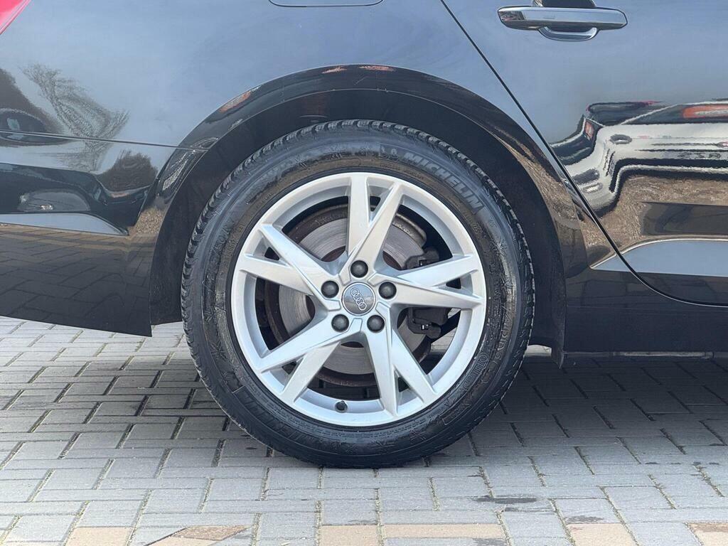 Audi A4 1.4 T Fsi 150 Ps Sport Avant Black #9
