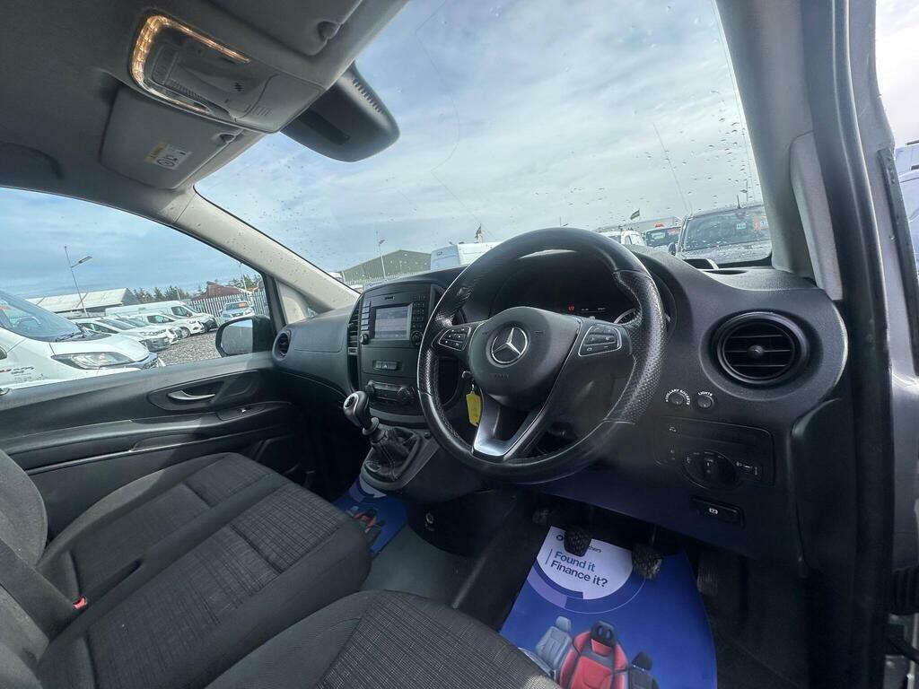 Mercedes-Benz Vito Mpv Blue #11