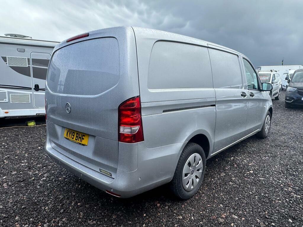 Mercedes-Benz Vito Mpv Blue #7