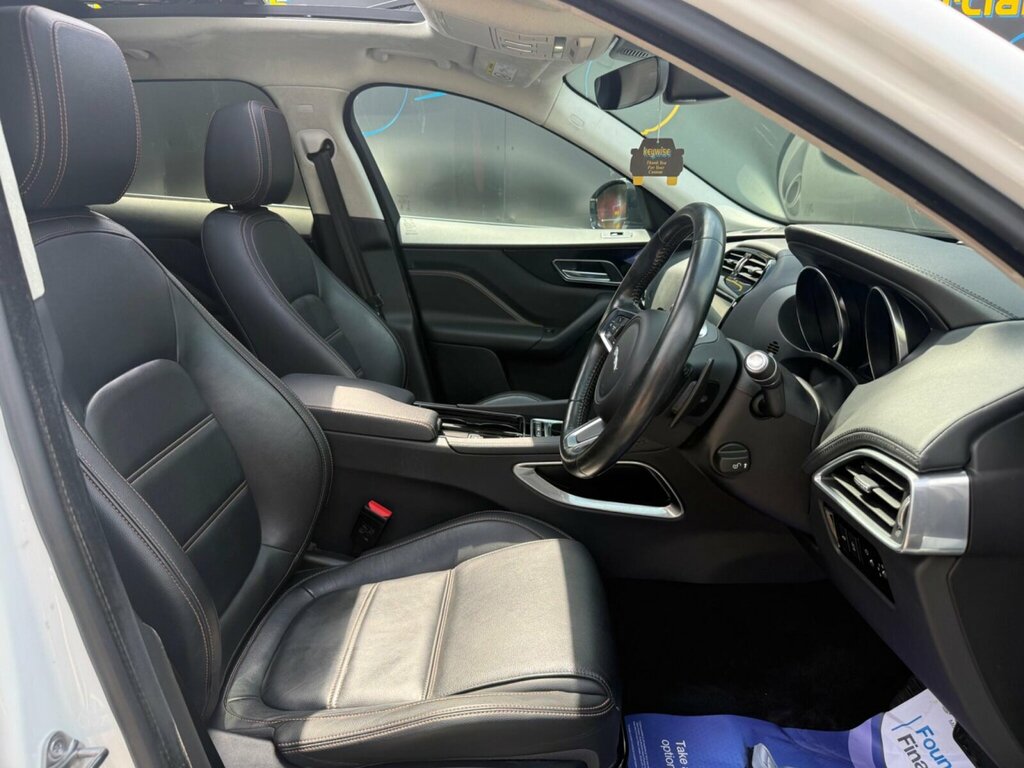 Jaguar F-Pace V6 Sport Awd White #13