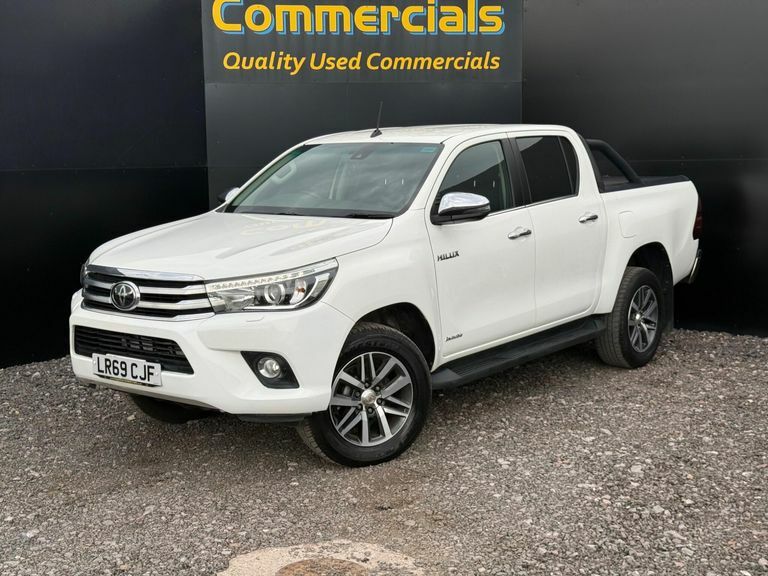 Toyota HILUX 2.4 D-4d Invincible 4Wd Euro 6 Ss Tss White #2