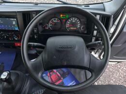 Isuzu  N35.125 Tipper  #11