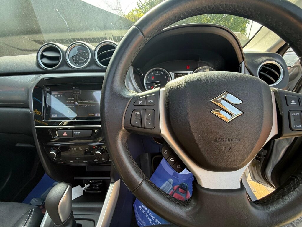 Suzuki Vitara 1.6 Sz-t 2016 White #23