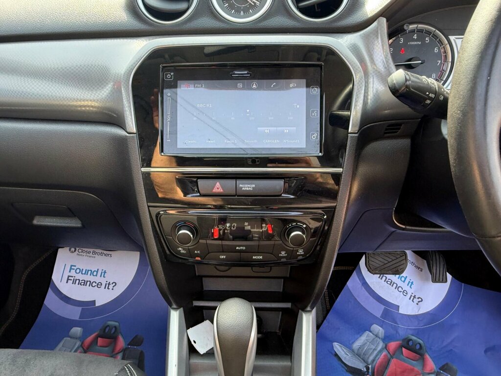 Suzuki Vitara 1.6 Sz-t 2016 White #28