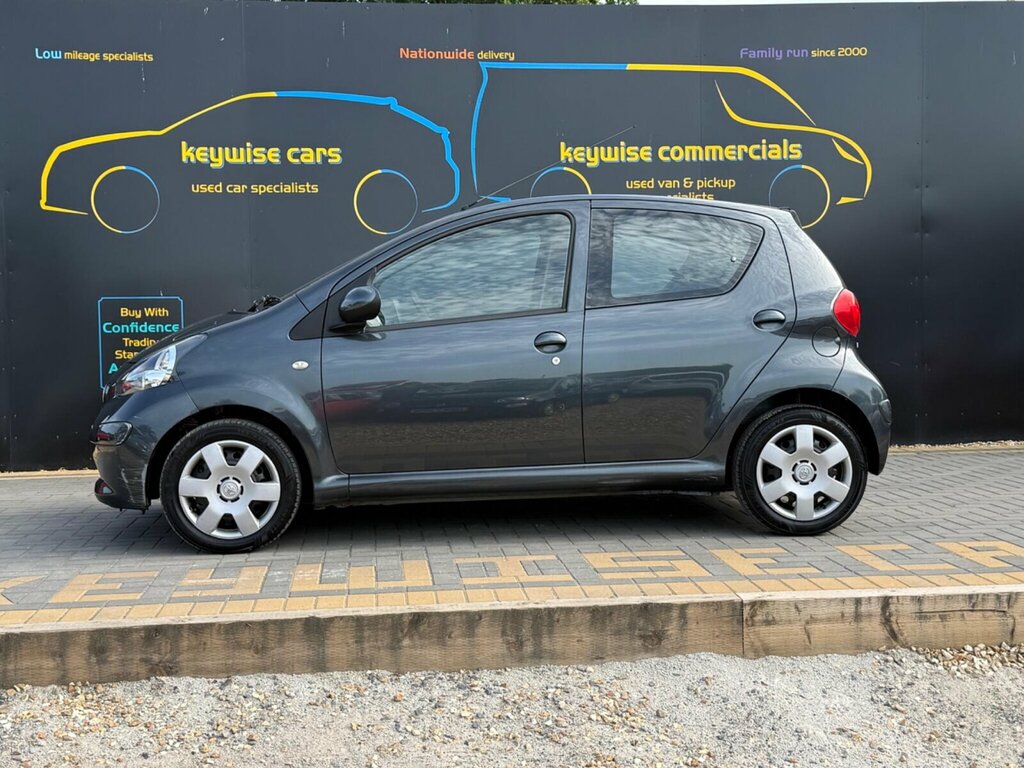 Toyota Aygo 1.0 Vvt-i Euro 4 Grey #2