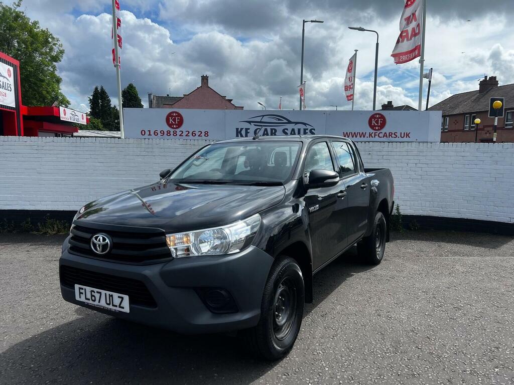 Toyota HILUX Pickup 2.4 D-4d Active 4Wd Euro 6 3.5T 2017 FL67ULZ Black #4