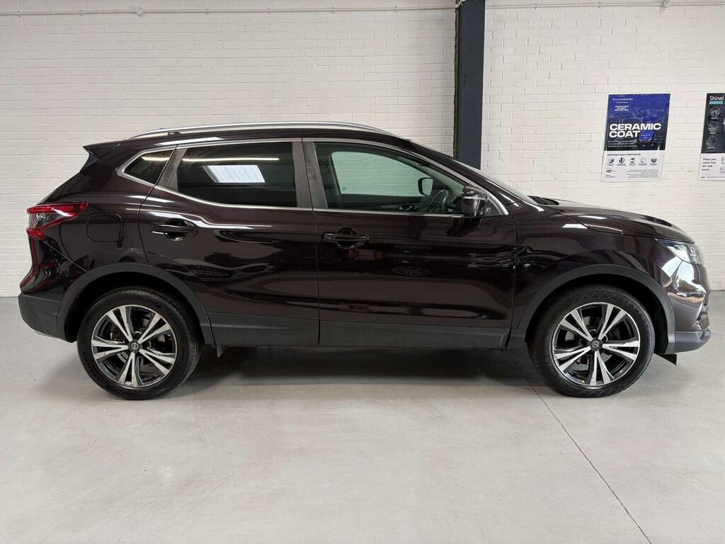 Nissan Qashqai 1.2 Dig-t N-connecta Euro 6 Ss Black #3