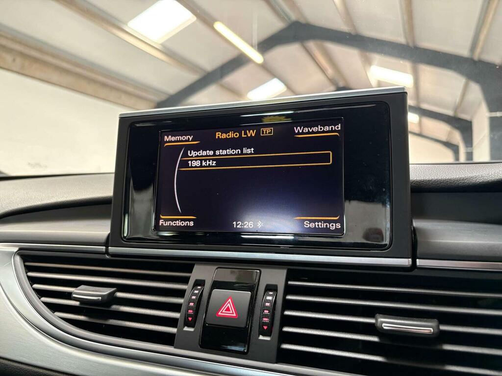 Audi A6 Saloon Saloon 2.0 Tdi S White #47