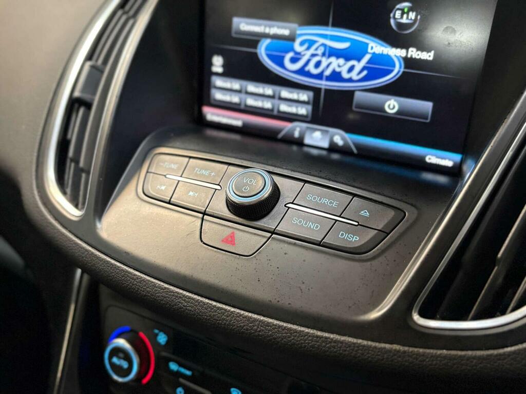 Ford C-Max Zetec  #43