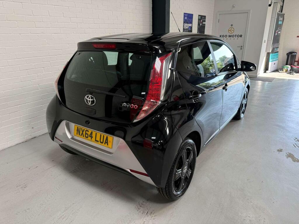 Toyota Aygo X Cite Orange #7