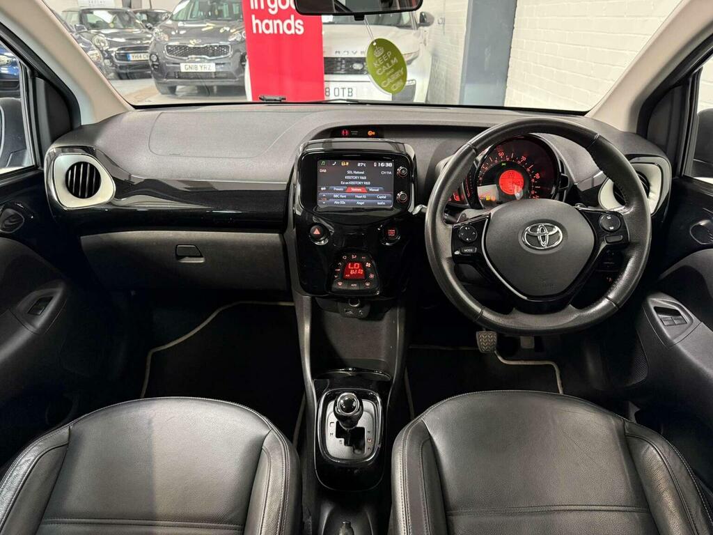 Toyota Aygo X Cite Orange #19