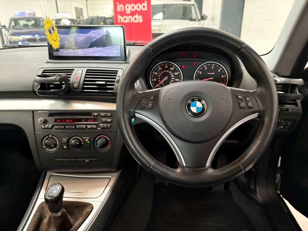 BMW 1 Series 116I Sport Black #35