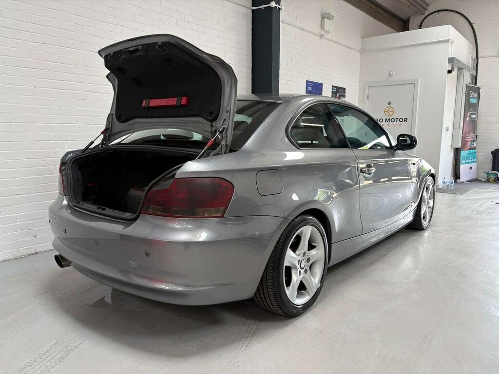 BMW 1 Series 116I Sport Black #9