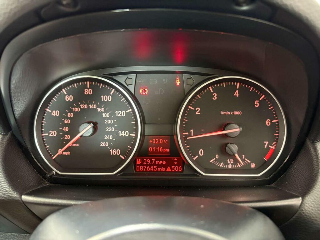 BMW 1 Series 116I Sport Black #40