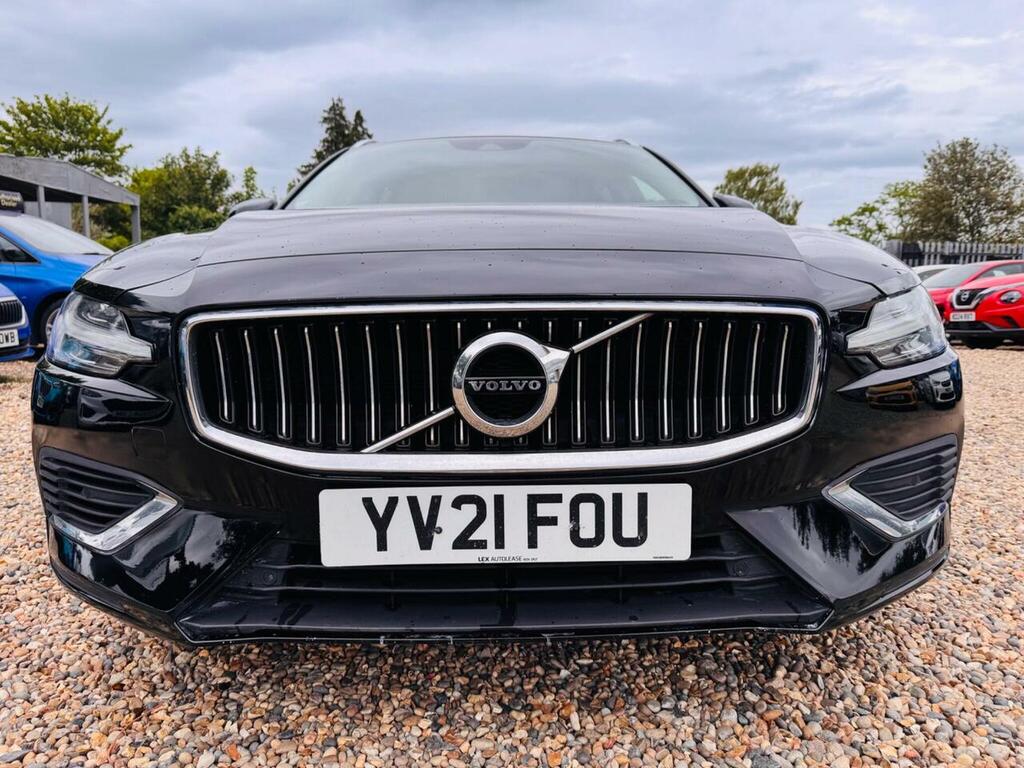 Volvo V60 2.0H T6 Recharge 11.6Kwh Inscription Awd Euro YV21FOU Black #2